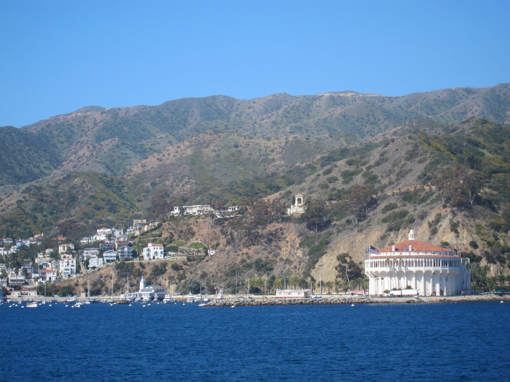 Featured image of 8 Things to Do on Catalina Island to Soak Up Its Unique Vibe